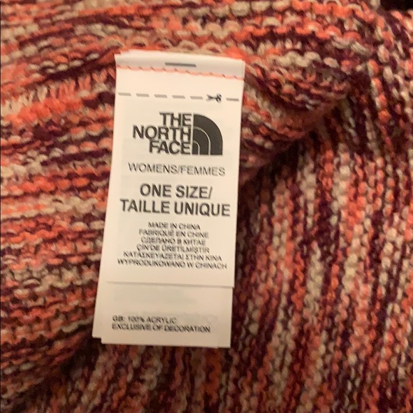 NWT THE NORTH FACE HAT AND SCARF BUNDLE - Picture 7 of 7
